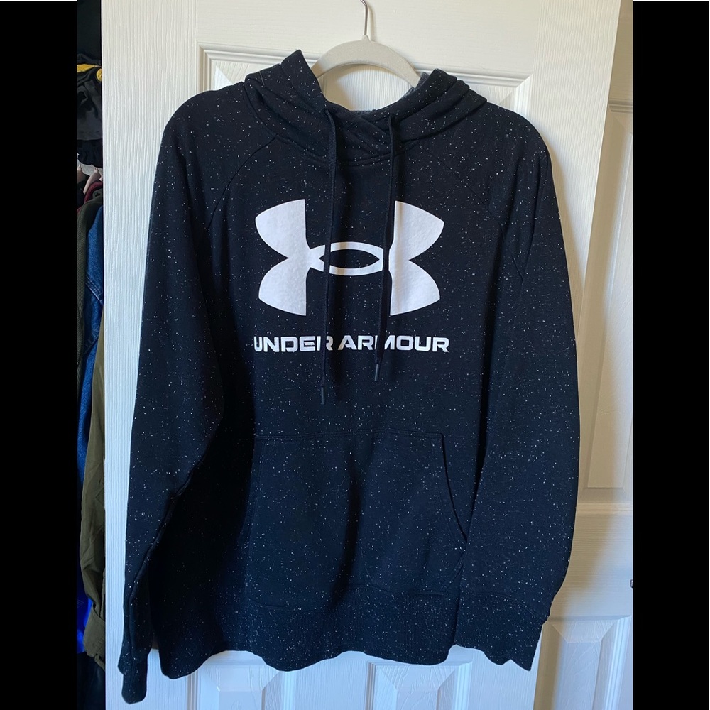 Under Armour hoodie size XL